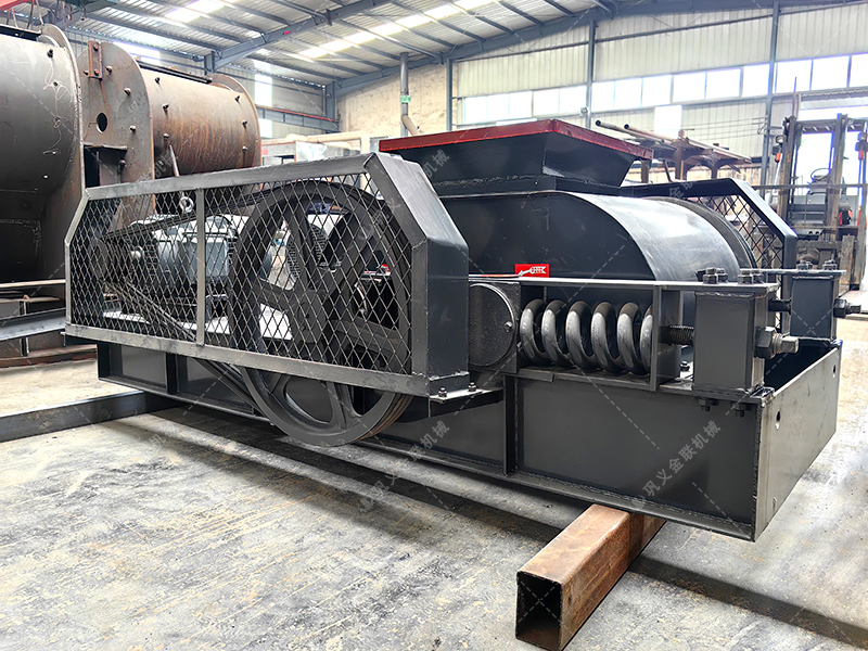 雙齒輥破碎機的可靠性，是如何保障煤炭生產(chǎn)連續(xù)穩(wěn)定運行的？